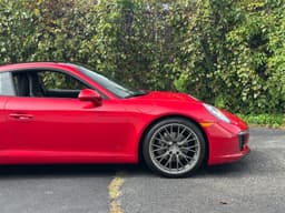 2017 Porsche 911 Carrera