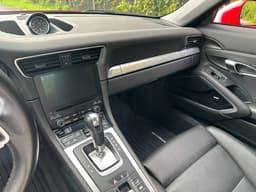 2017 Porsche 911 Carrera