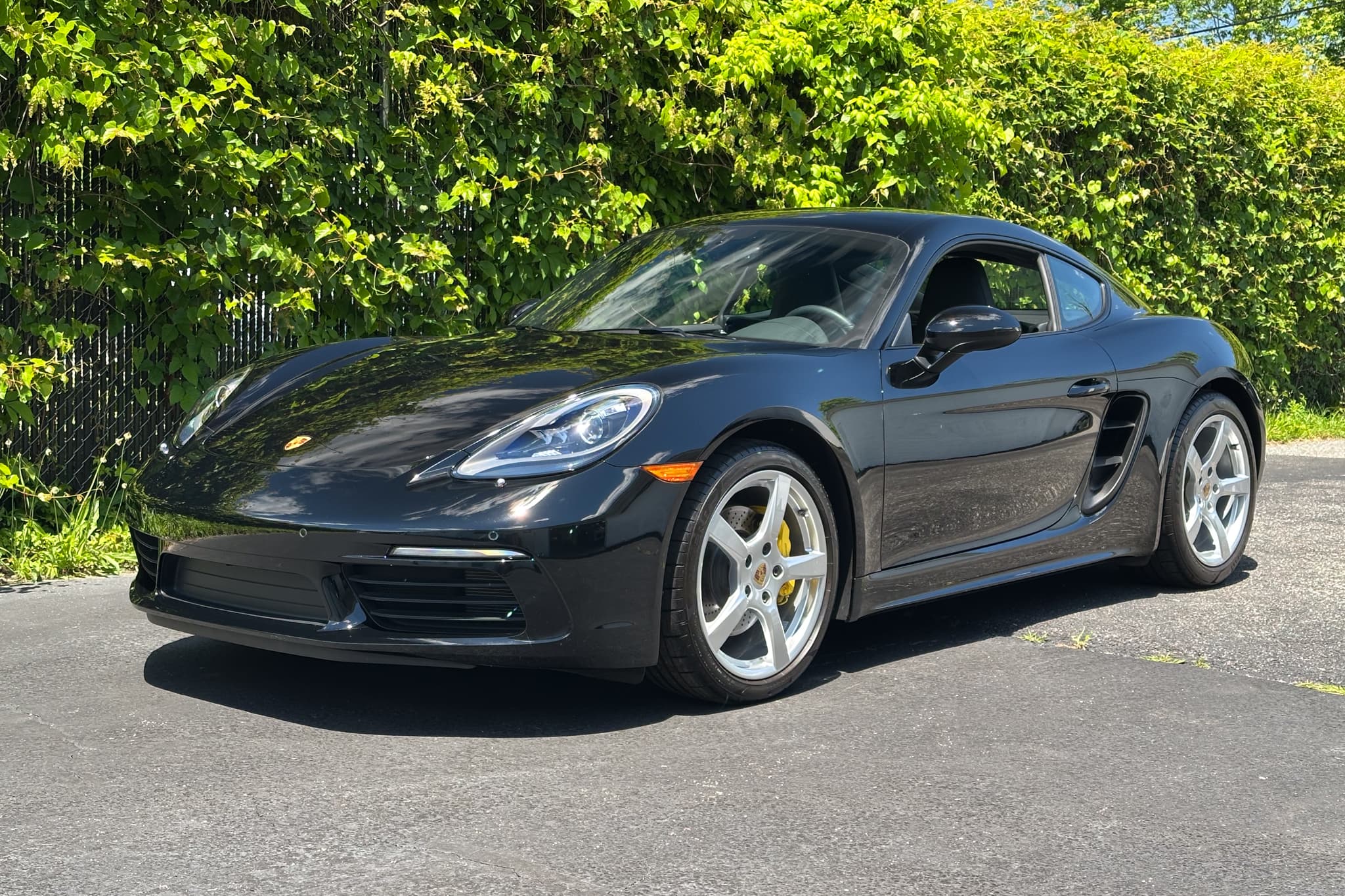 2021 Porsche 718 Cayman