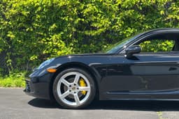 2021 Porsche 718 Cayman