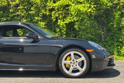 2021 Porsche 718 Cayman