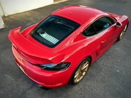 2021 Porsche GT4 718