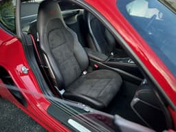 2021 Porsche GT4 718
