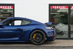 2020 Porsche 718 Cayman GT4