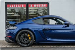 2020 Porsche 718 Cayman GT4