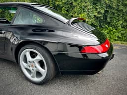 1995 Porsche 911 Carrera