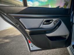 2000 BMW M5