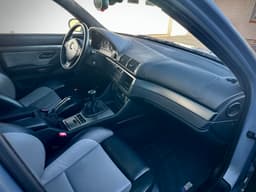 2000 BMW M5