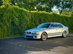 2000 BMW M5