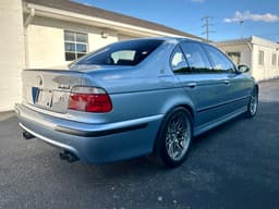 2000 BMW M5
