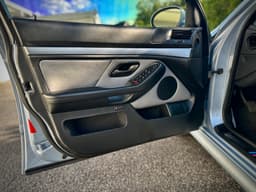 2000 BMW M5
