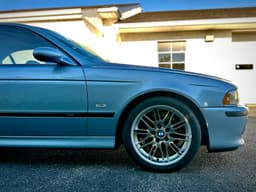2000 BMW M5